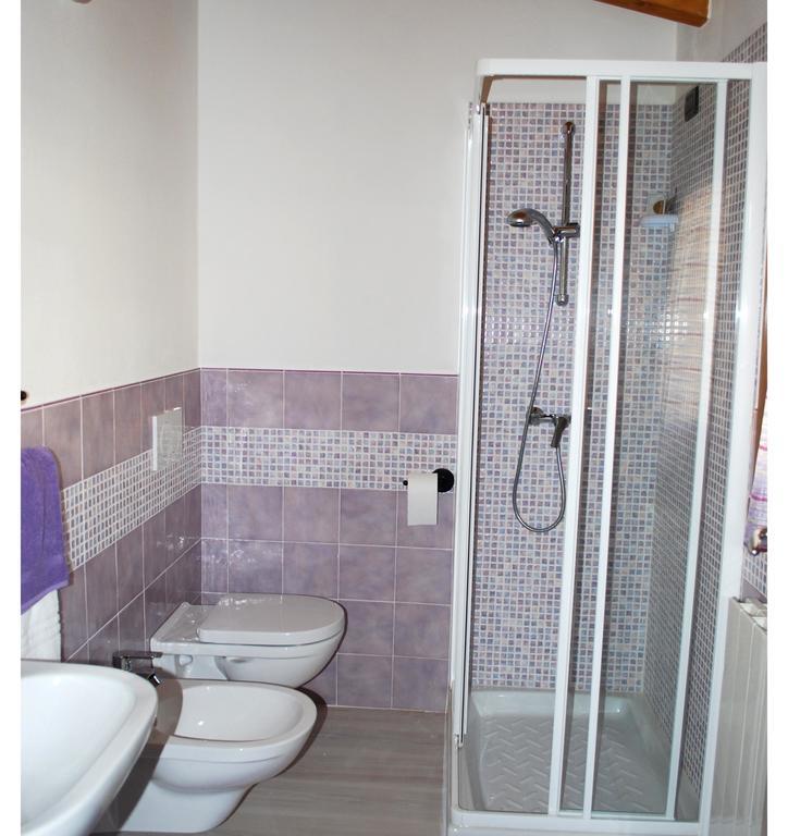 B&B I Viandanti Piancogno Pokoj fotografie